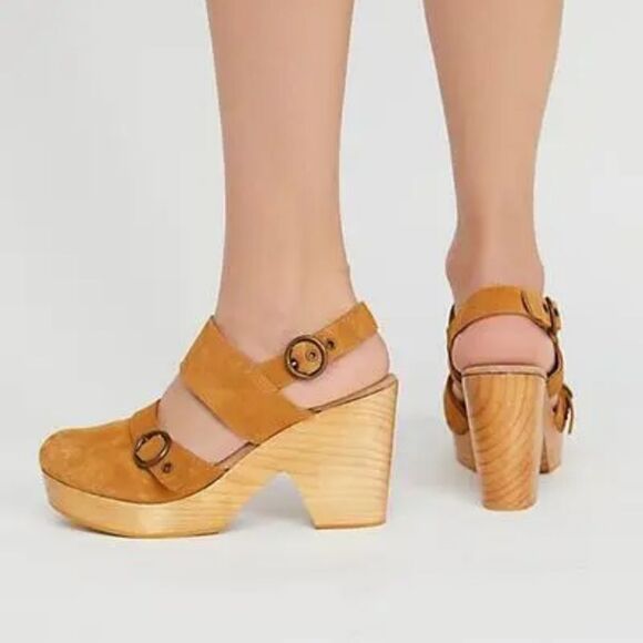 Free People Suede Park Circle Platform Buckle Round Toe Chunky Wood Clogs in Tan - Picture 2 of 16